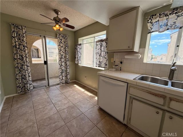 2348 Manhattan Beach, Gardena, CA 90249