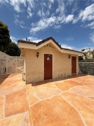 2348 Manhattan Beach, Gardena, CA 90249