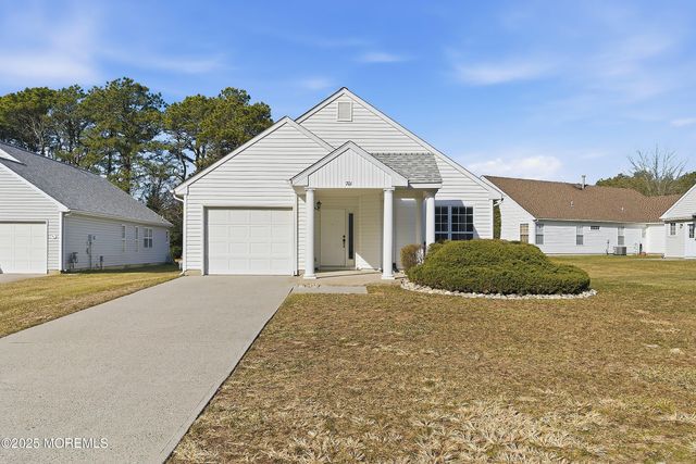 701 Flint Court, Manchester, NJ 08759