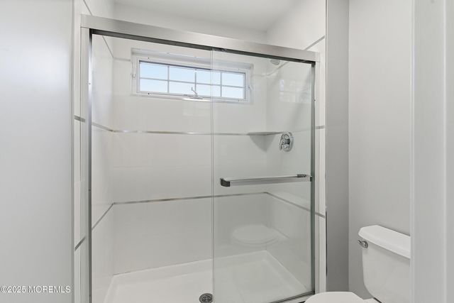 701 Flint Court, Manchester, NJ 08759