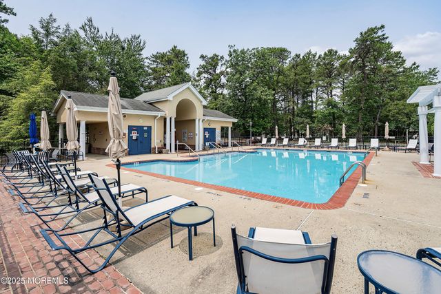 701 Flint Court, Manchester, NJ 08759