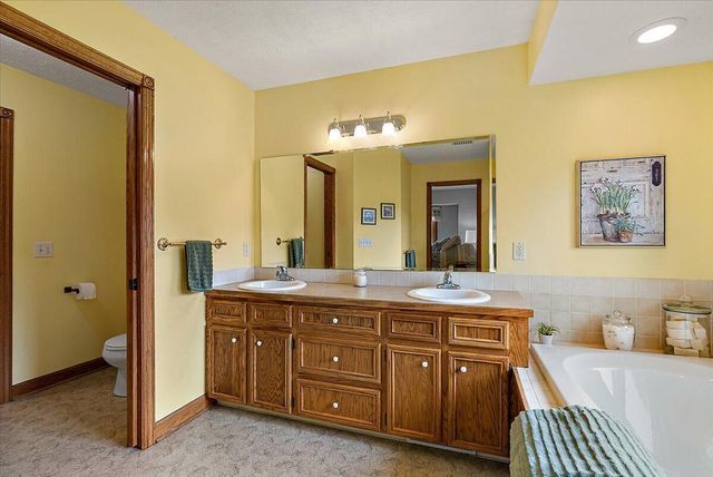 8259 Golfside Drive, Georgetown Twp, MI 49428
