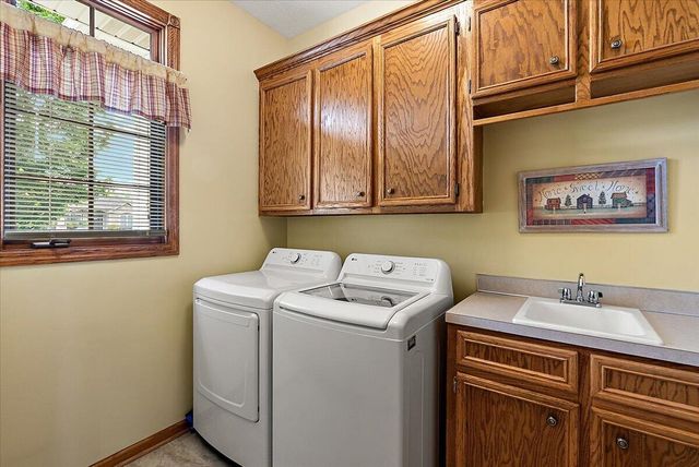 8259 Golfside Drive, Georgetown Twp, MI 49428