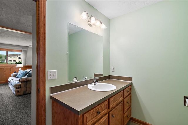 8259 Golfside Drive, Georgetown Twp, MI 49428