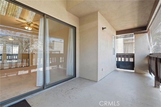 1142 N Gem Street, Tulare, CA 93274