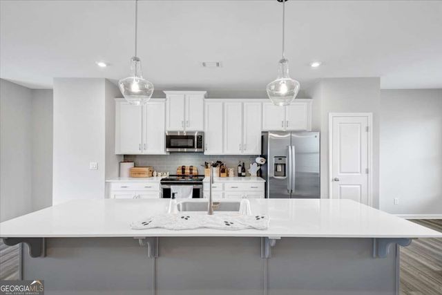 721 PAYTON Lane, Acworth, GA 30102