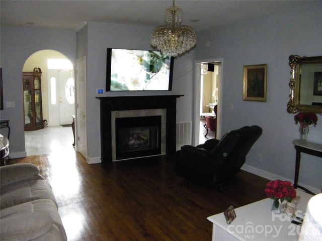 509 E Main Street, Rockwell, NC 28138