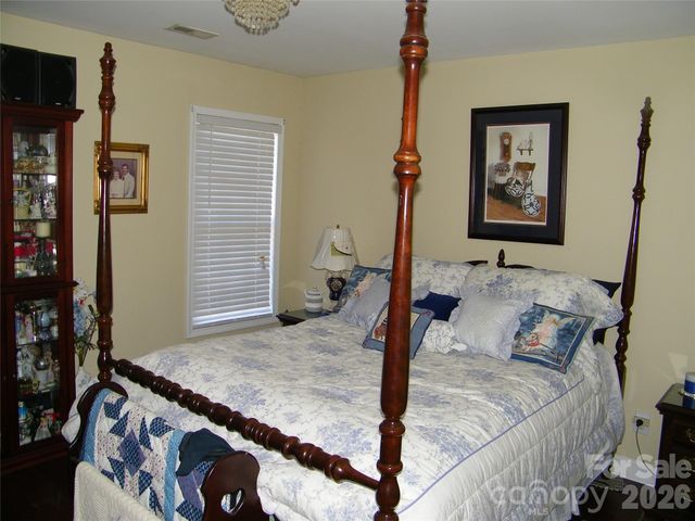 509 E Main Street, Rockwell, NC 28138