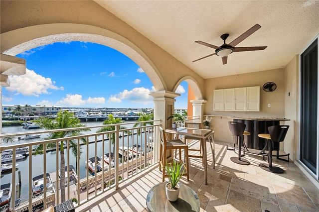 451 Bayfront PL 5410, Naples, FL 34102