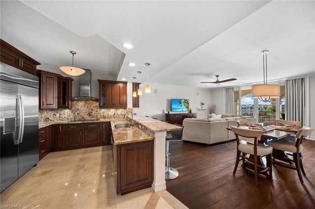 451 Bayfront PL 5410, Naples, FL 34102