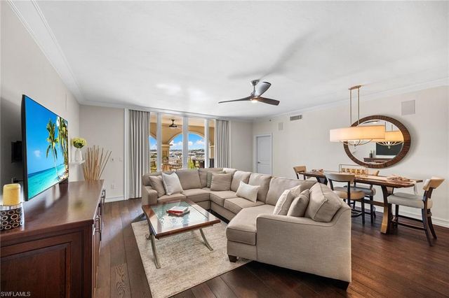 451 Bayfront PL 5410, Naples, FL 34102