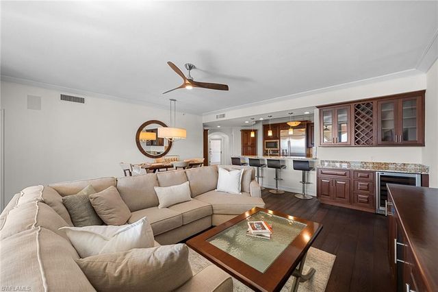 451 Bayfront PL 5410, Naples, FL 34102