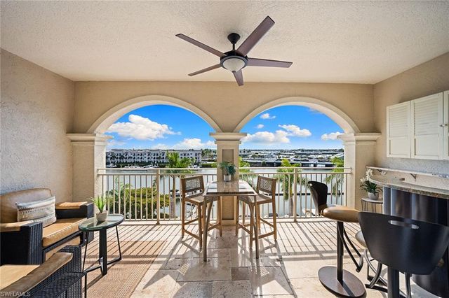 451 Bayfront PL 5410, Naples, FL 34102