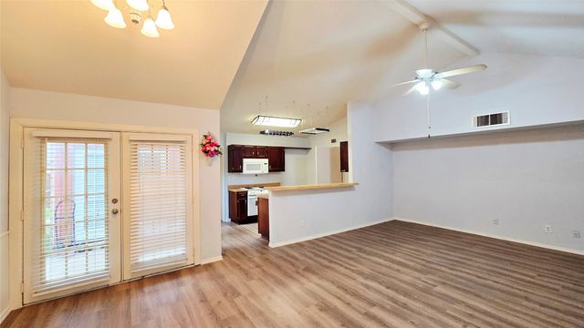 4427 Chapman Street, The Colony, TX 75056