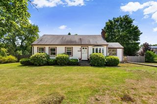 1569 Main St, Tewksbury, MA 01876