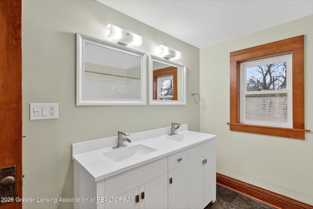 1102 Clark Street, Lansing, MI 48906