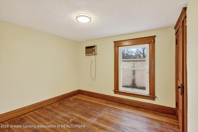 1102 Clark Street, Lansing, MI 48906