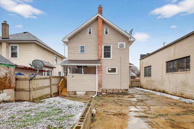 1102 Clark Street, Lansing, MI 48906