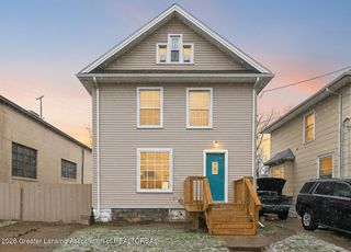 1102 Clark Street, Lansing, MI 48906