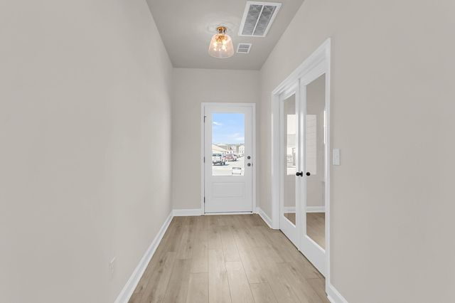 3101 Macaron Court, Ravenel, SC 29470