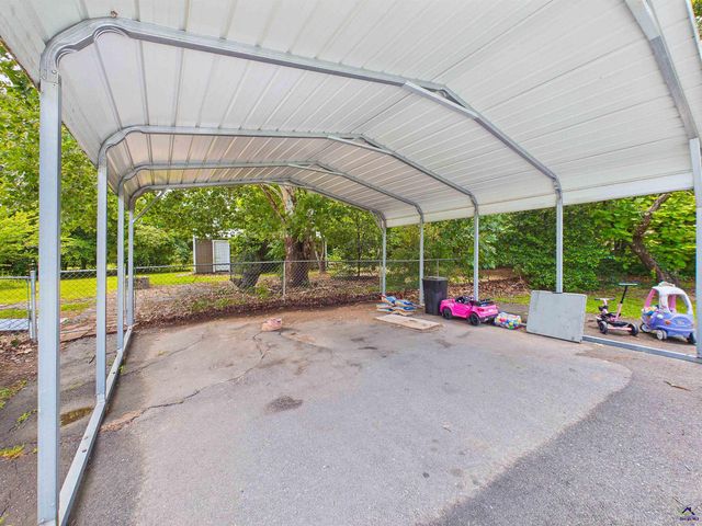 360 Hayes Road, Byron, GA 31008