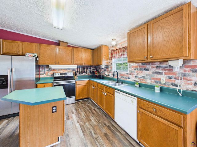 360 Hayes Road, Byron, GA 31008