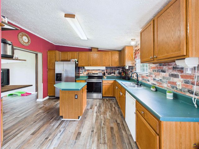 360 Hayes Road, Byron, GA 31008