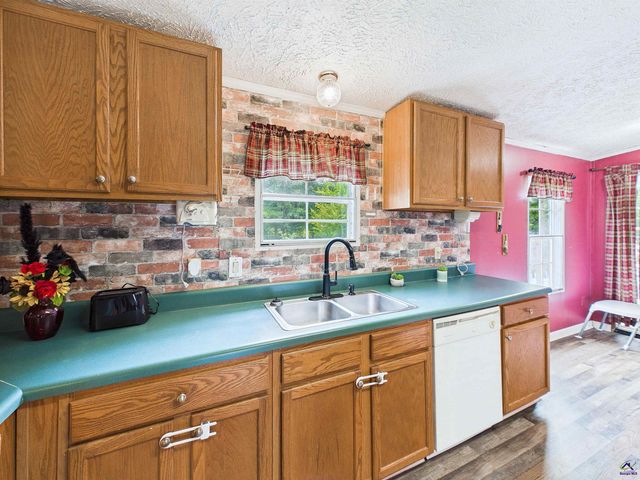 360 Hayes Road, Byron, GA 31008