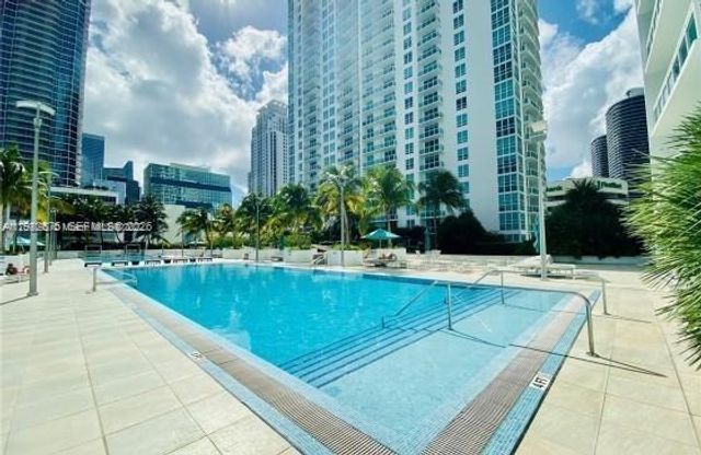950 Brickell Bay Dr 2001, Miami, FL 33131