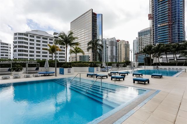 950 Brickell Bay Dr 2001, Miami, FL 33131
