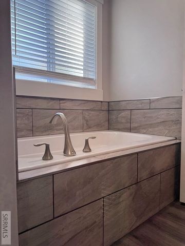 1836 Dingo Run, Blackfoot, ID 83221