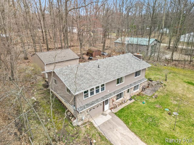 10116 Lakeshore Drive, Chippewa Twp, MI 49320