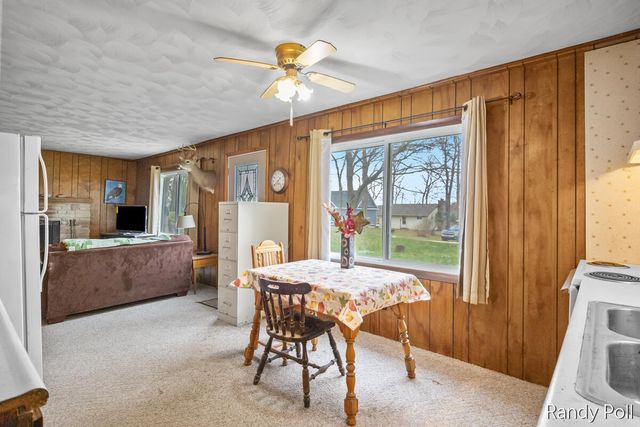 10116 Lakeshore Drive, Chippewa Twp, MI 49320