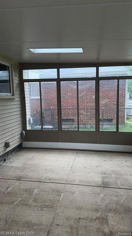 34881 Lynn Drive, Romulus, MI 48174