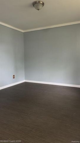 34881 Lynn Drive, Romulus, MI 48174