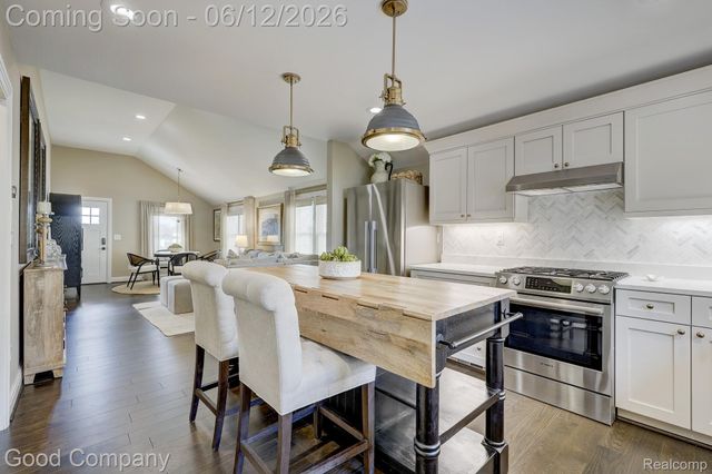 3105 Culbertson Avenue, Rochester Hills, MI 48307