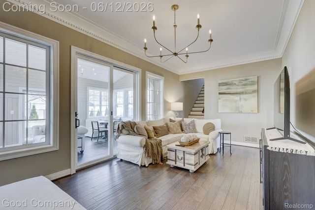 3105 Culbertson Avenue, Rochester Hills, MI 48307