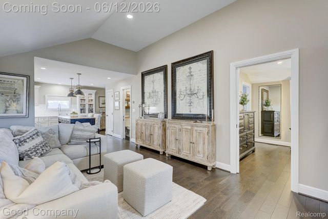 3105 Culbertson Avenue, Rochester Hills, MI 48307