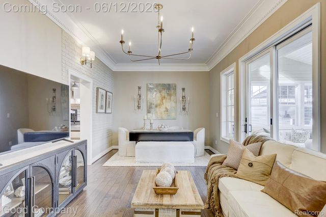 3105 Culbertson Avenue, Rochester Hills, MI 48307
