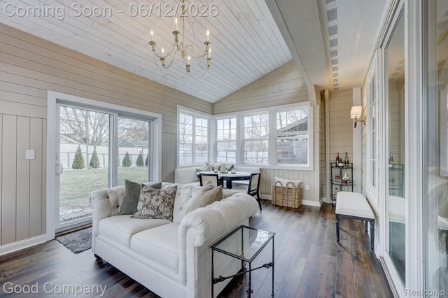 3105 Culbertson Avenue, Rochester Hills, MI 48307