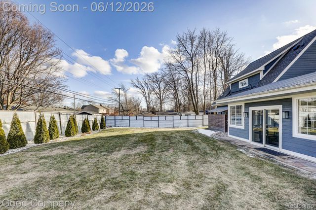 3105 Culbertson Avenue, Rochester Hills, MI 48307