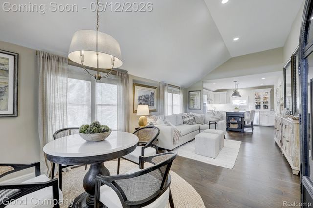 3105 Culbertson Avenue, Rochester Hills, MI 48307