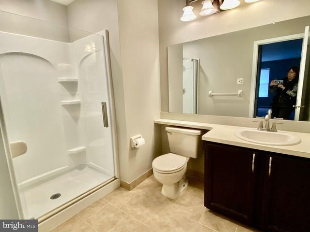 25 SEQUOIA DR, Newtown, PA 18940