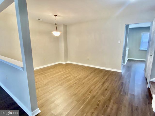 25 SEQUOIA DR, Newtown, PA 18940