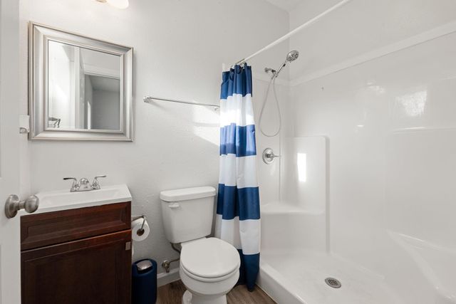 805 E Mulberry Avenue, Wharton, TX 77488