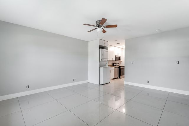 220 Perry Avenue B, Greenacres, FL 33463