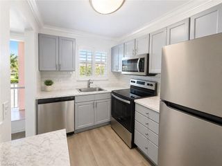 225 Turtle Lake CT 210, Naples, FL 34105