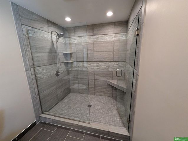 308 E Mission Avenue, Bellevue, NE 68005
