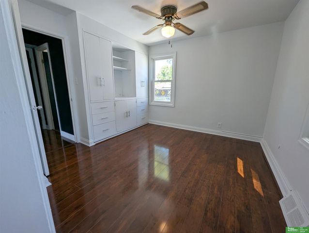 308 E Mission Avenue, Bellevue, NE 68005