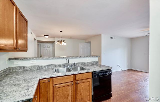 7101 Spring Creek Lane, O'fallon, MO 63368